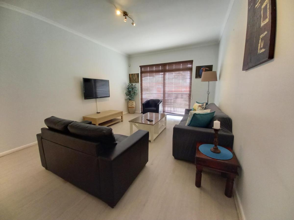 Majorca Apartments By Bon Hotels เคปทาวน์ ภายนอก รูปภาพ
