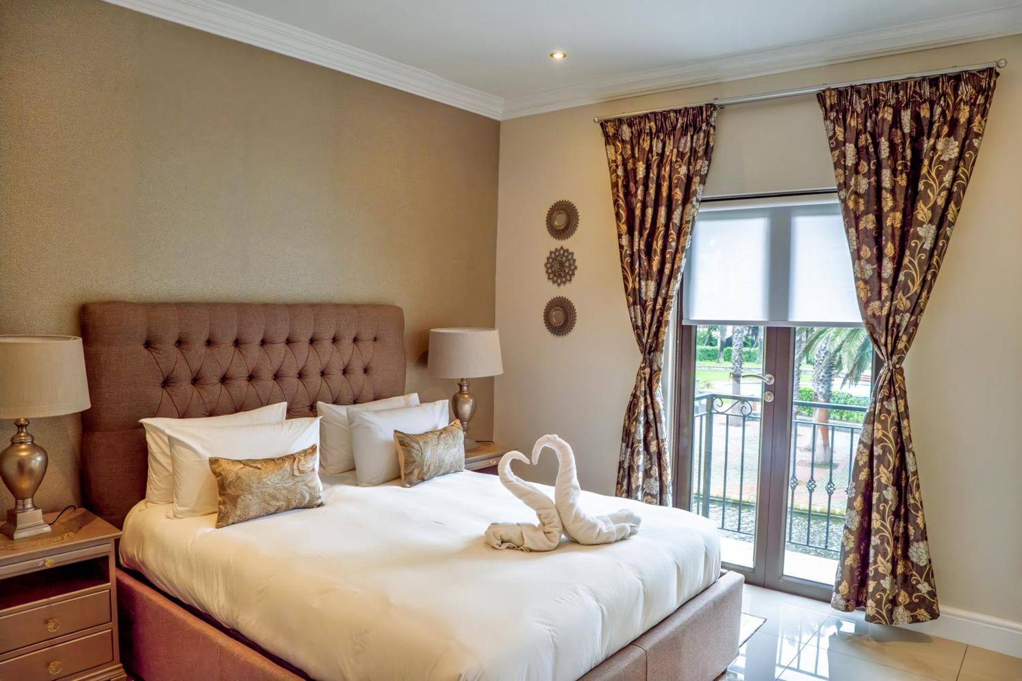 Majorca Apartments By Bon Hotels เคปทาวน์ ภายนอก รูปภาพ