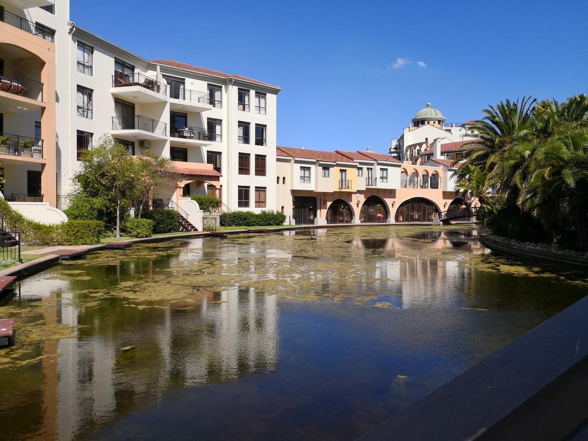 Majorca Apartments By Bon Hotels เคปทาวน์ ภายนอก รูปภาพ